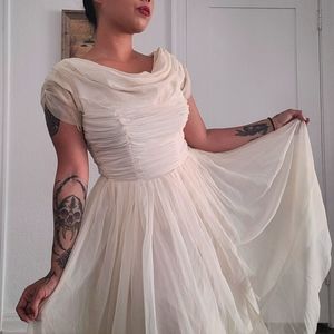 1950s or 60s vintage shirred bodice chiffon party wedding dress